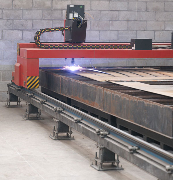 Plasma and oxygen cutting